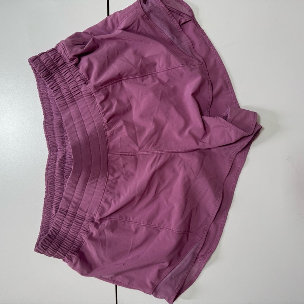 lululemon hotty hot purple 10 HR 2”